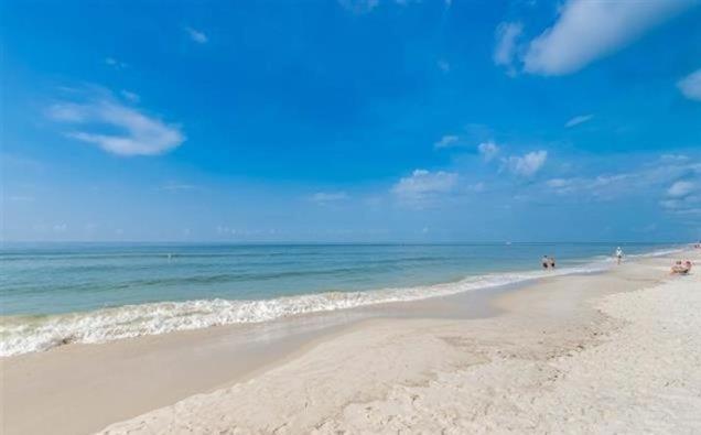 Island Winds West 477 By Albvr - Beachfront, Updated & Beautiful! Just Steps To The Beach & Hangout! Gulf Shores Extérieur photo